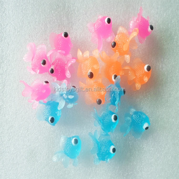crazy high quality Floating small goldfish capsule toy