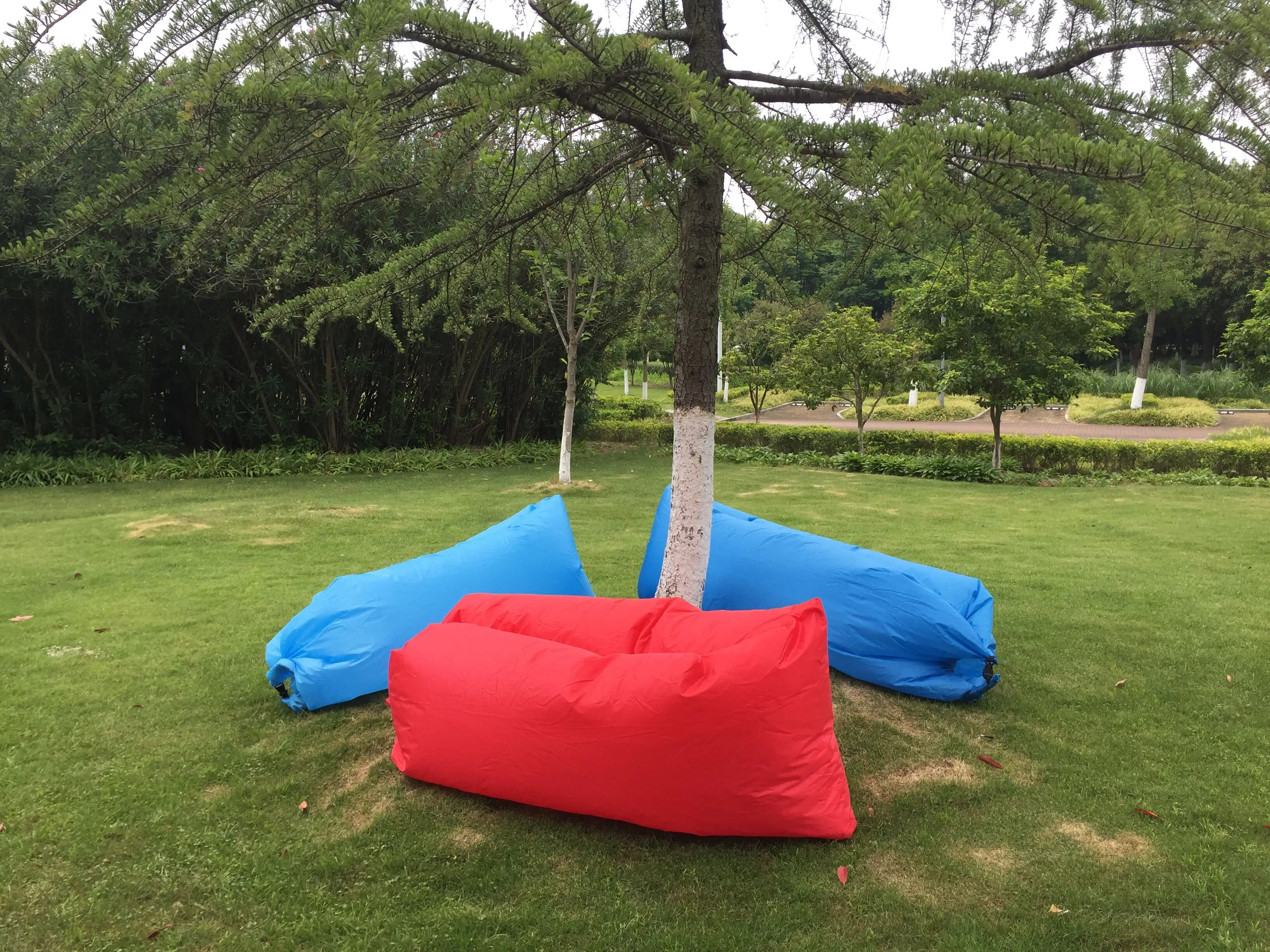 
Light Sleeping Bag Waterproof Inflatable Lazy Sofa Camping Air Bed Adult Beach Lounge Chair Fast Folding 