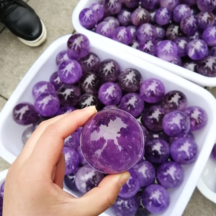 Natural Beautiful Amethyst Sphere Quartz for Spirital Healing Crystal Balls for sale