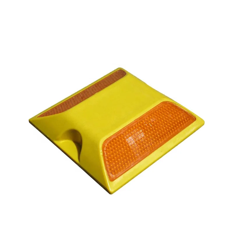 30% Discount Road Safety Product Plastic Led Road Stud Reflectors, China Plastic Led Road Marker*