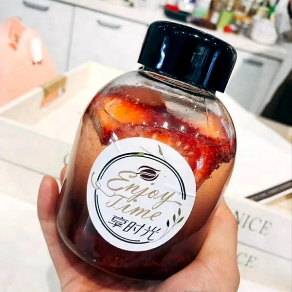 Cute 400ml Plastic PET Juice Bottles Seal Brush Cap Soda Beverage Packaging Hot Stamping 330ml/500ml/700ml Options Available