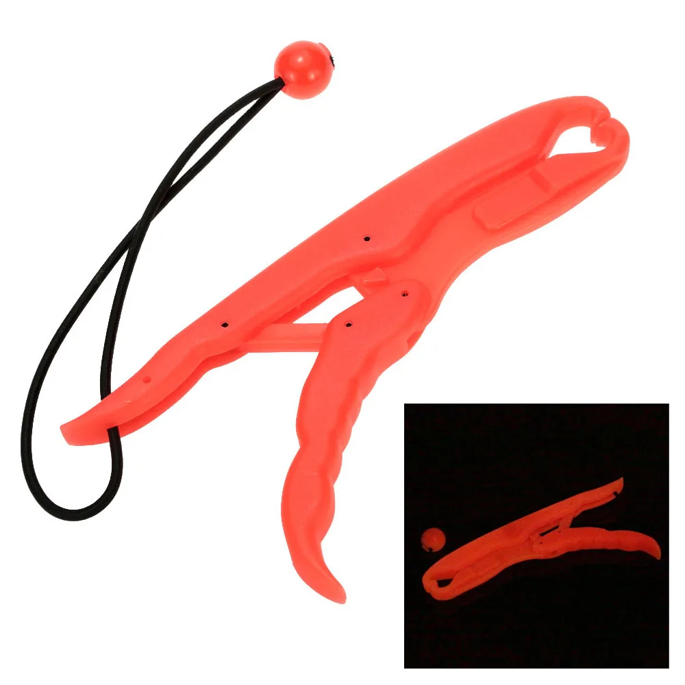 Factory price light weight pp plastic lip grip floating on water carp fishing tackle Outdoors Luminous Fishing Grabber