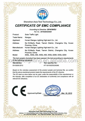 Cross road solar led power flashing amber light