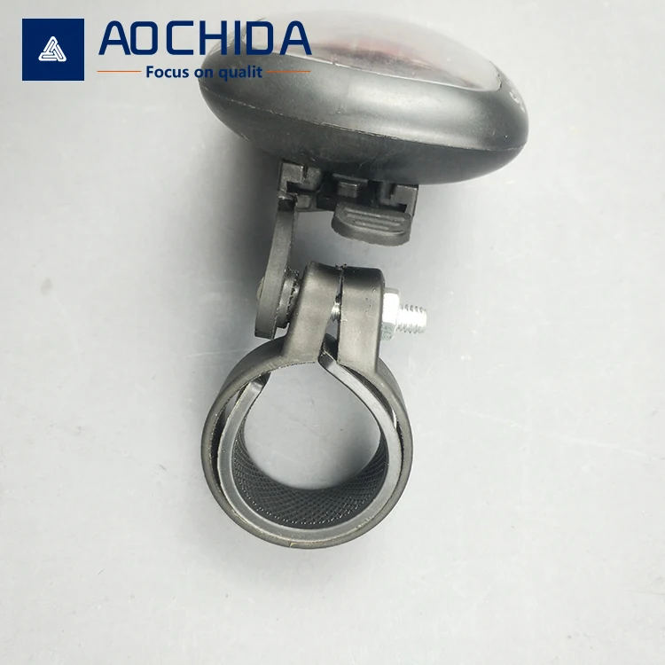 Bicycle taillight with solar panels