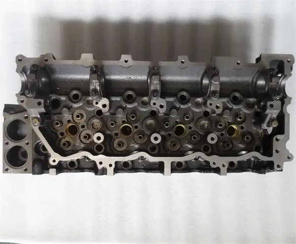 головка блока цилиндров ISUZU 700P 4HK1