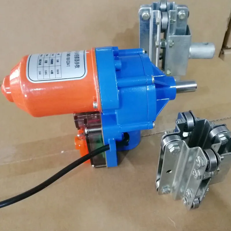 Greenhouse electric roll up motor for ventilation