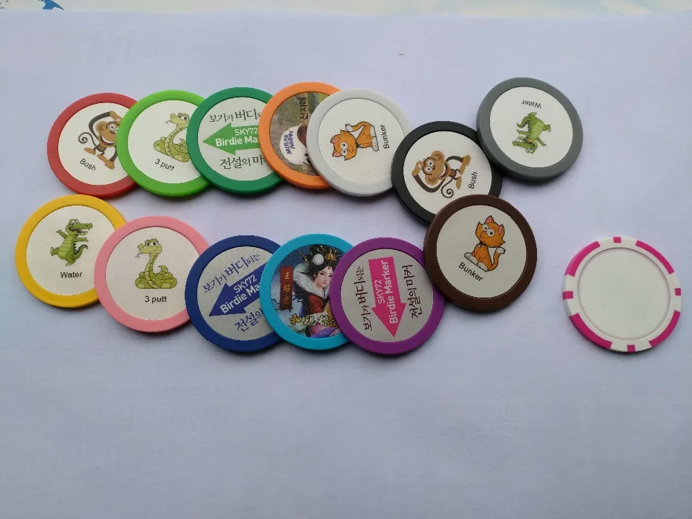single color 11.5G 40MM Colored token with metal insert
