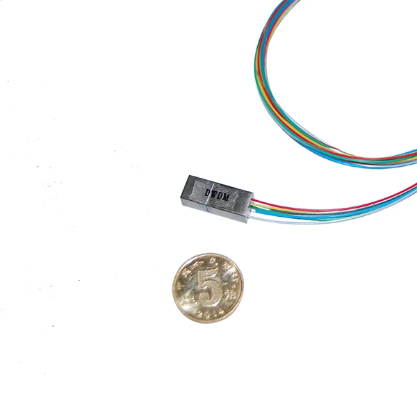 Ультракомпактный и широкий диапазон рабочих температур 4 CH 800 ГГц LAN-WDM мультиплексирования или демультиплексора 1295,56 1300,05 1304,58 1309,14 нм