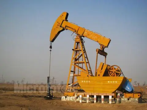 C series oil horse the overground drive for a reciprocating piston pump in an oil well
