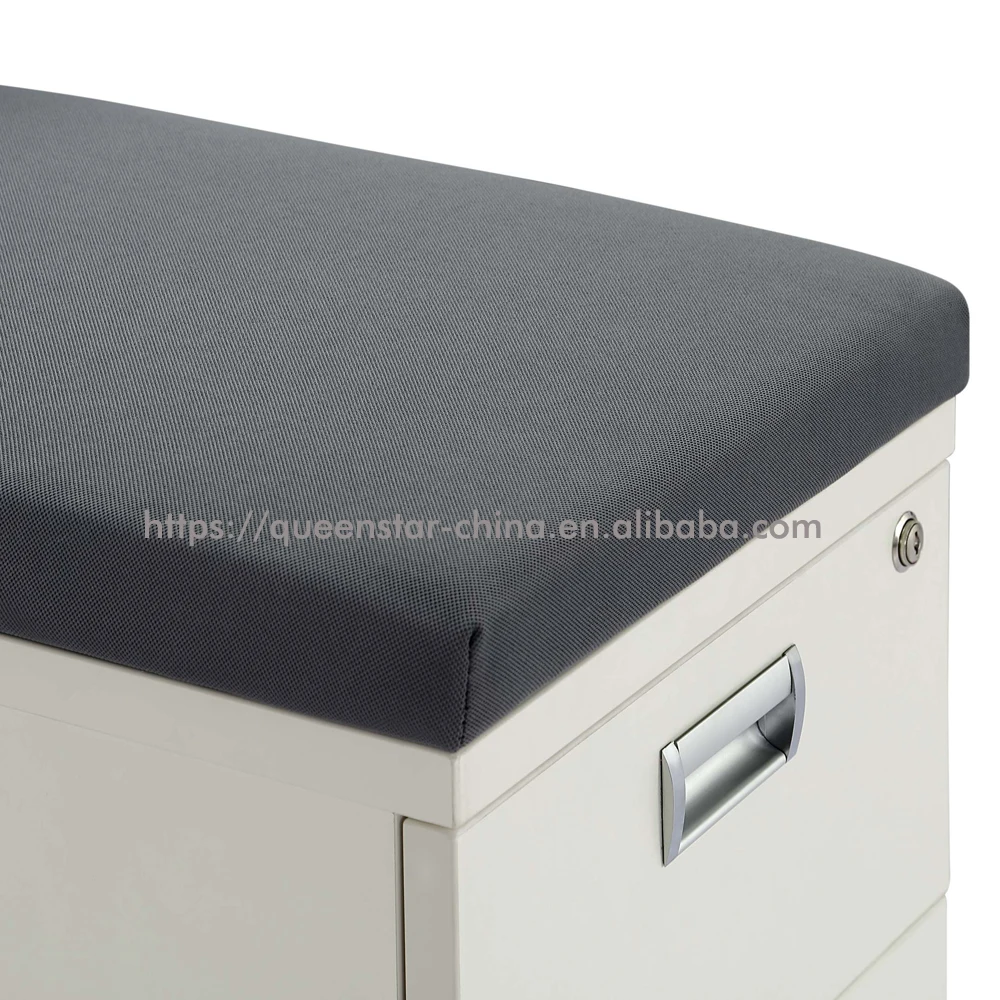 QS-J06 studio desk workstation for 2 or 4 person with divider screen with metal frame