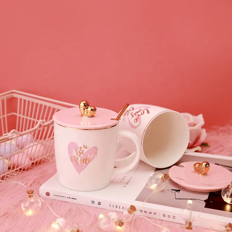 Valentine gifts heart shape handle coffee mug with lid