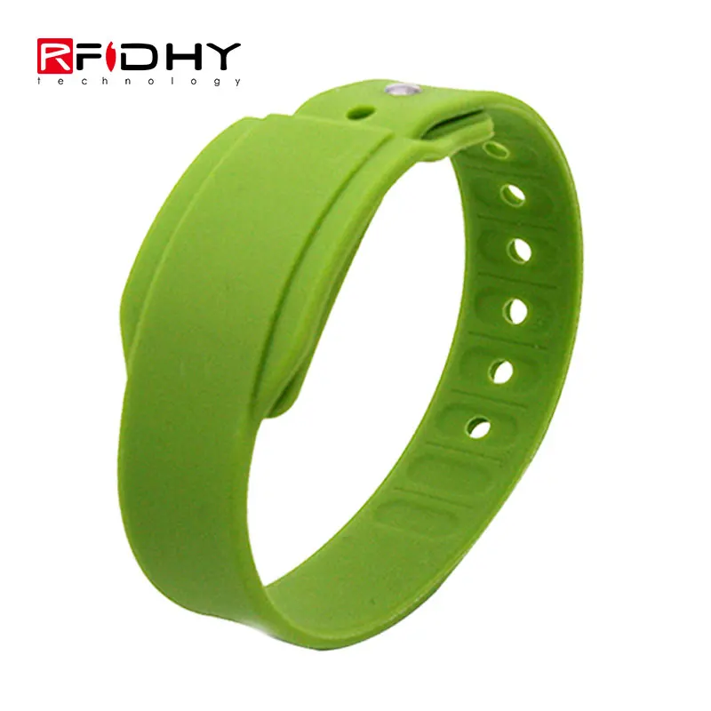Стандарт качества RFID браслет с NFC