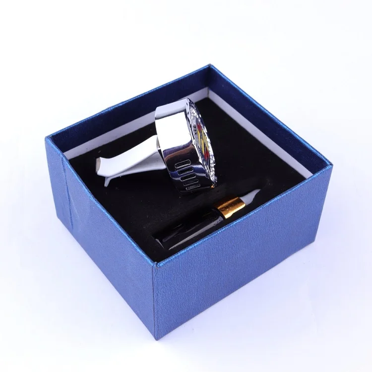 Модный незаменимый автомобильный брендовый подарок Автомобильный диффузор на вентиляционное отверстие под заказ металлический медальон освежитель воздуха с зажимом