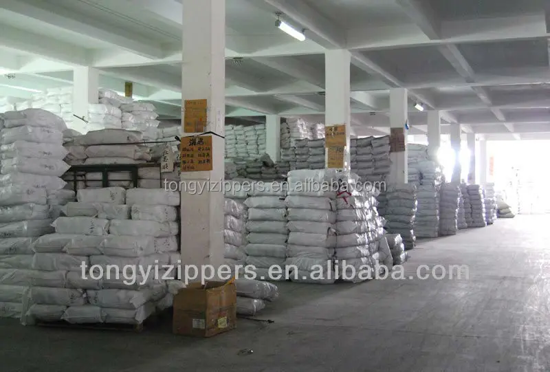 
high quality no.10 nylon zipper long chain used for tent 