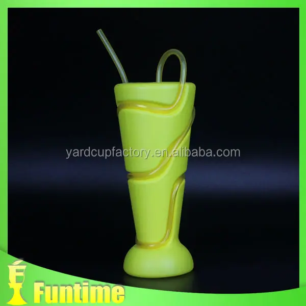 600 МЛ Жесткий пластиковый стаканчик с крышкой и соломы