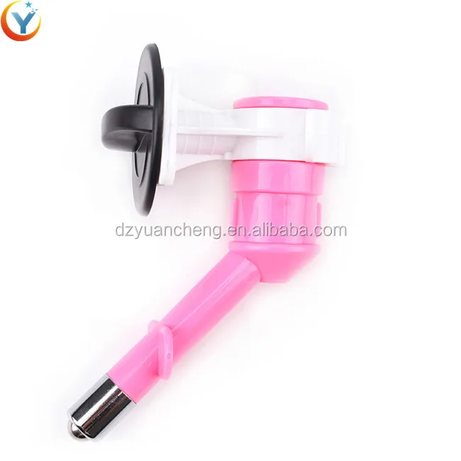 Hot Sale Dog Water Dispenser Hanging Bottle Feeder Pet Water Drinking Head