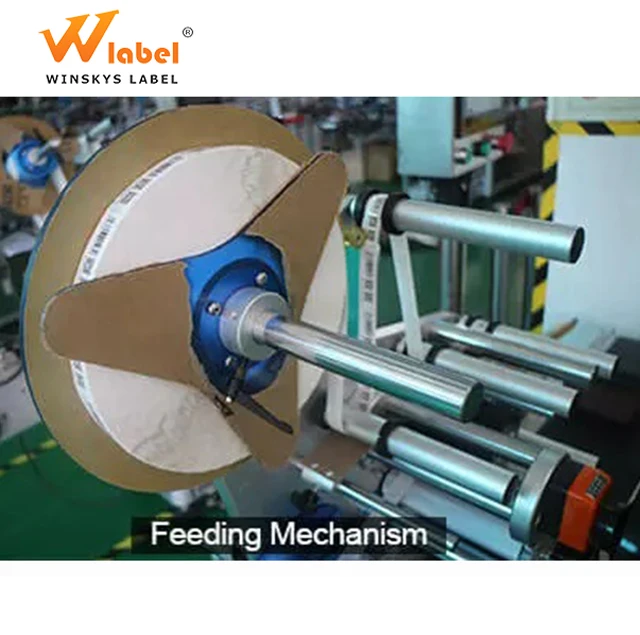 200pcs/min automatic plane surface clothing hang tag CD box label attaching machine