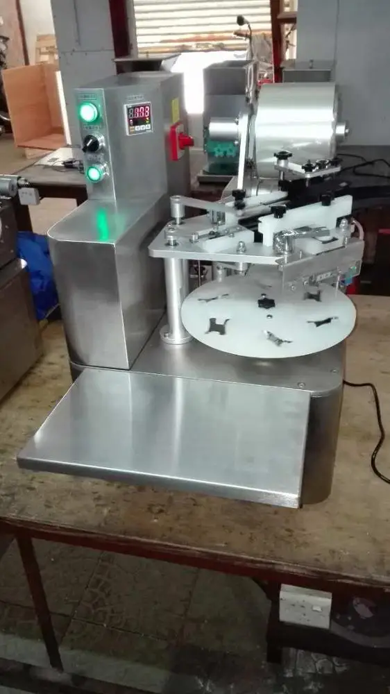 Fully Automatic Sushi Packing Machine 38 pcs  per minute