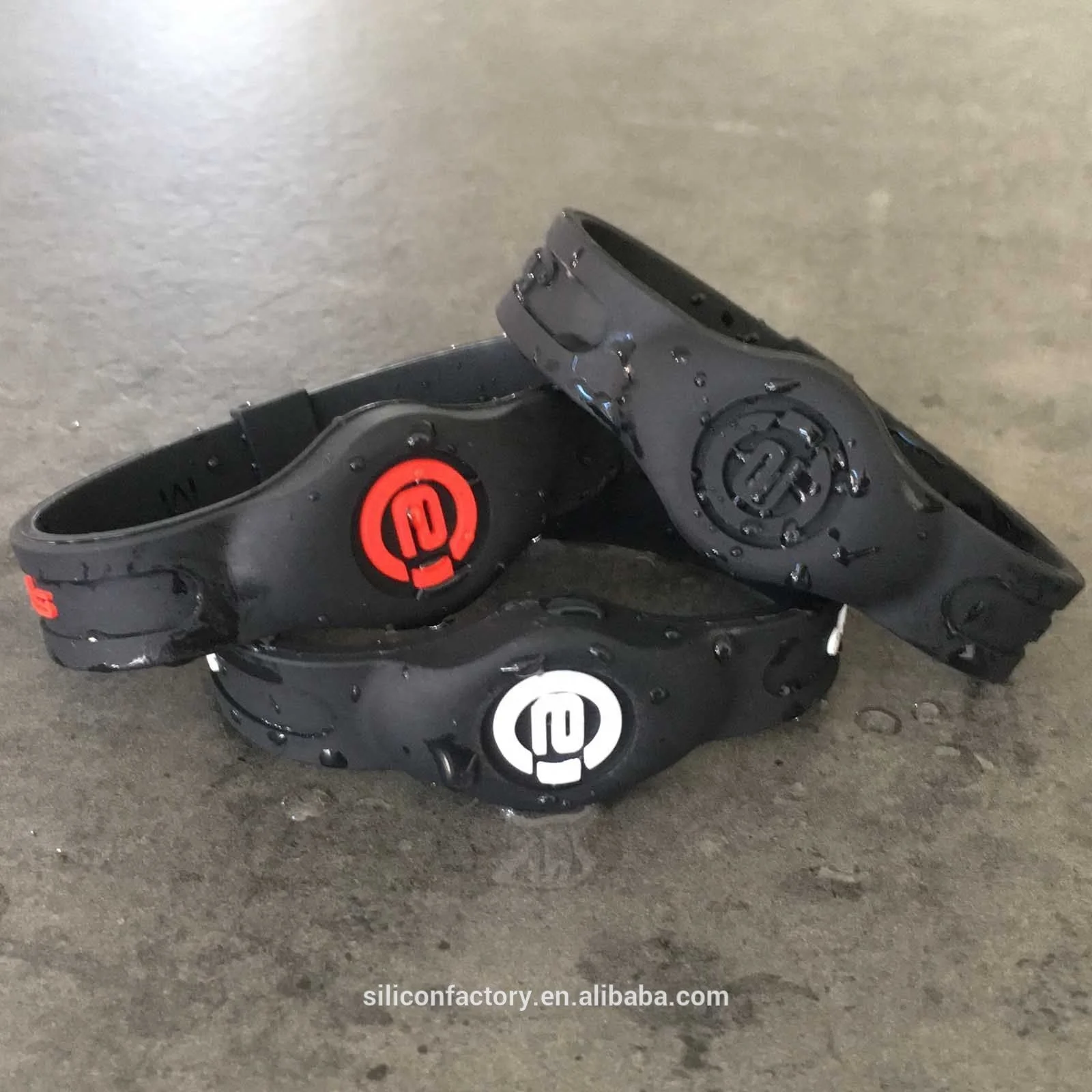 Custom wholesale 2000 negative ion balance bracelet Silicone magnetic titanium bracelet pulsera magnetic