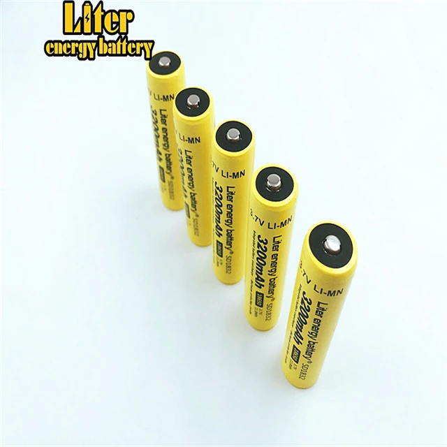 18650 3200mAh 3.7V High Performance Li-ion Rechargeable Battery with Protection PCB