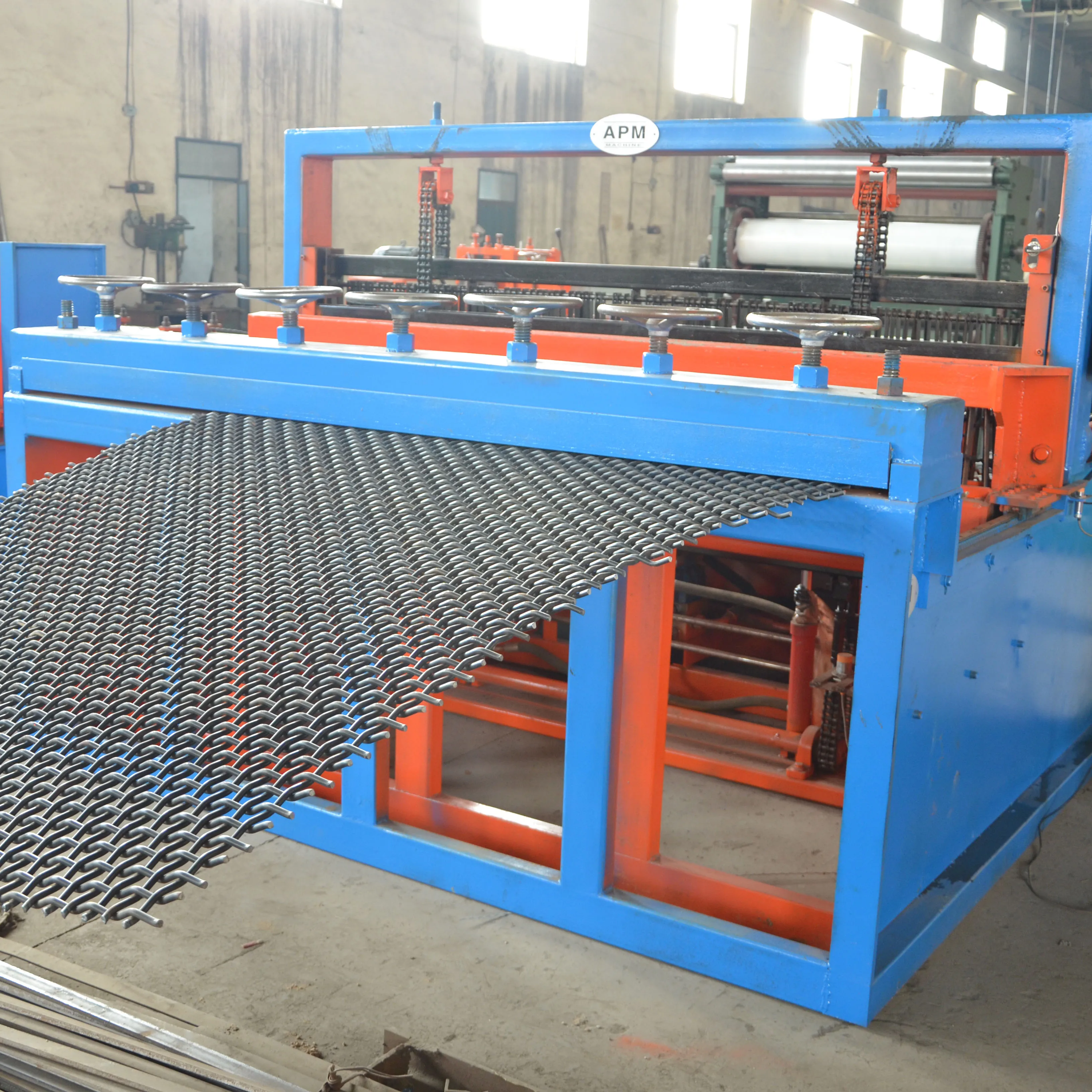 
APM New Hydraulic Crimped Steel Mesh Weaving Machine/Thick Wire Crimping Mesh Machine/Mining Screen Mesh Machine 