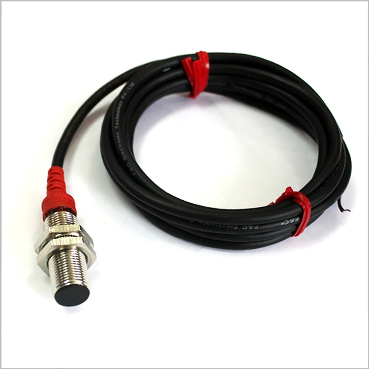 M18 cylinder 2-wires inductive proximity sensor, no polarity, 8mm PNP.NO, unshielded & 8mm range magnetic metals detection