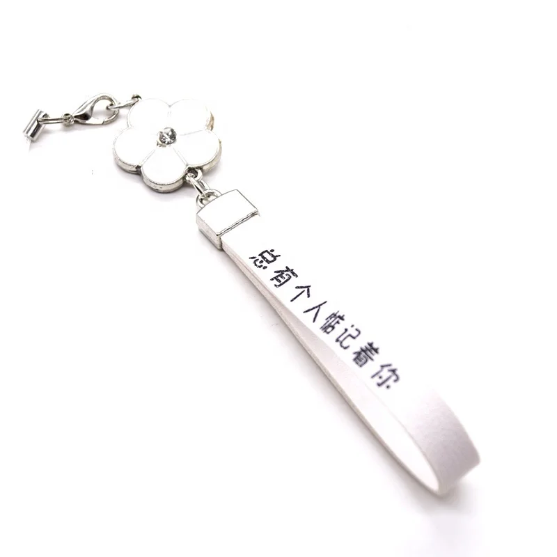 
Fashionable leather key chain short lanyards with metal accessories 