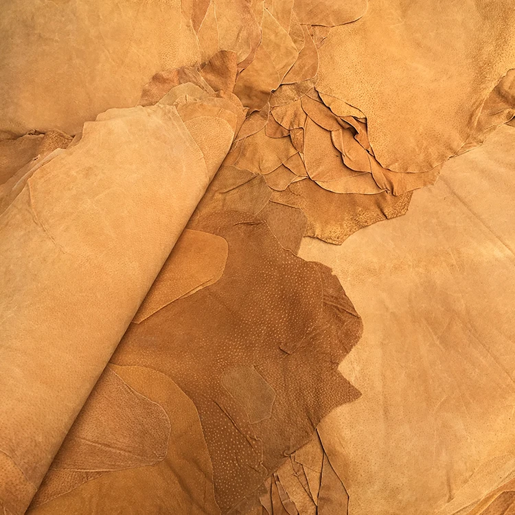 Light brown color pig lining shoes insole