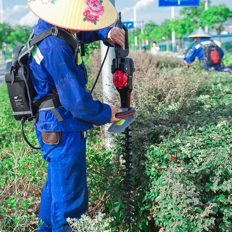 Nplus 2020 Newest 36V Garden Tools Electric Hedge Trimmers with Panasonic Electric Core 2350RPM H758B-2 17.4AH CN;ZHE 1.2KW SK5