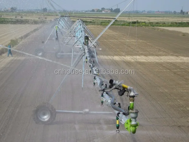 Энергосберегающая Центральная Поворотная сельскохозяйственная система орошения с солнечной панелью