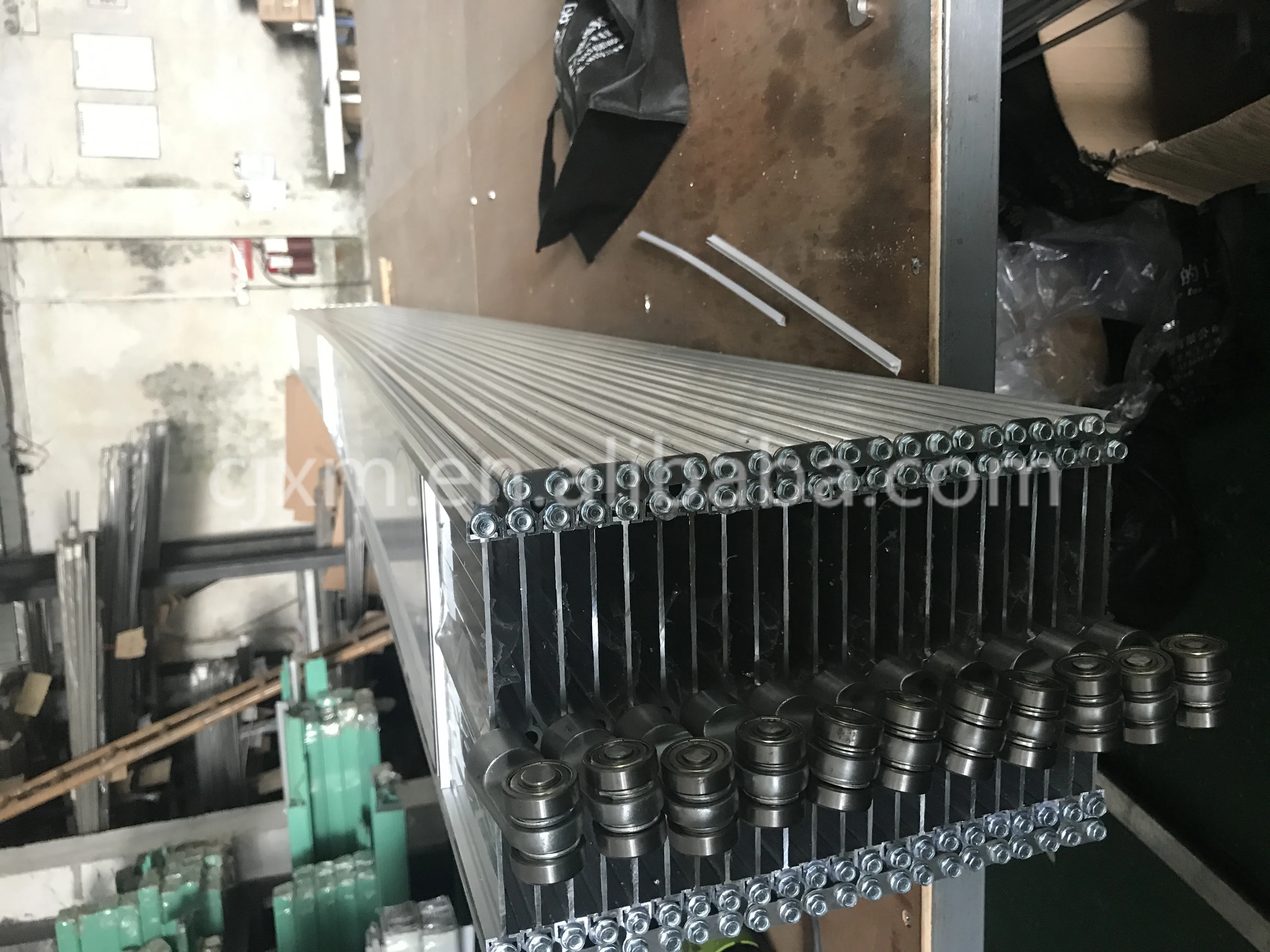 Commercial plastic crystal level transparent folding door