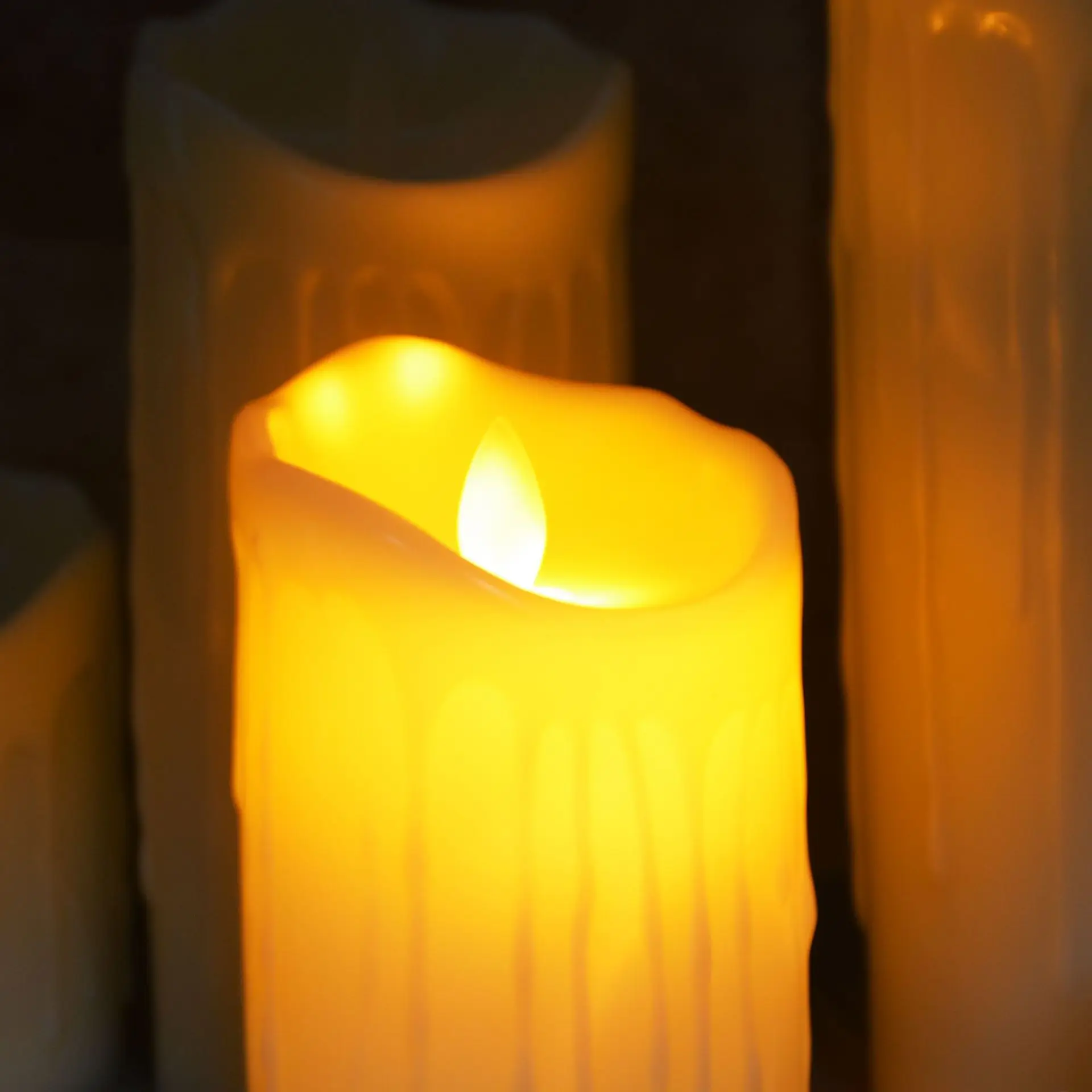 Battery Operated LED Flameless Pillar Candles