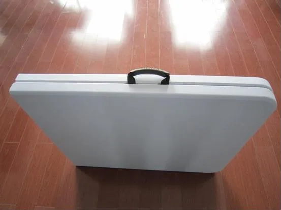 Outdoor or indoor Furniture General Use 6ft HDPE banquet rectangular folding table