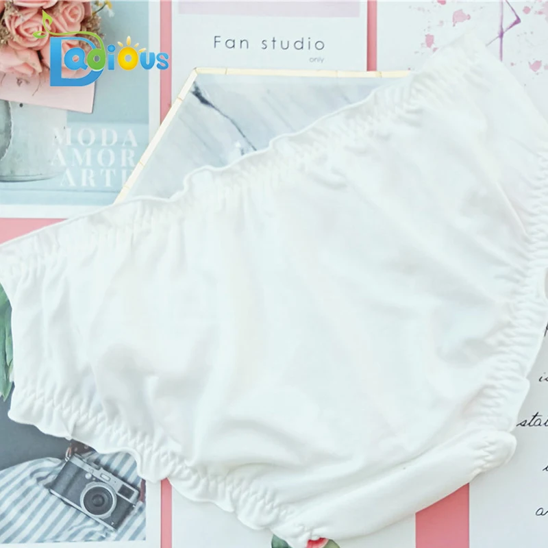 2019 Fashion Cute Strawberry Printing Sweet young Girls Underwear Women Panty