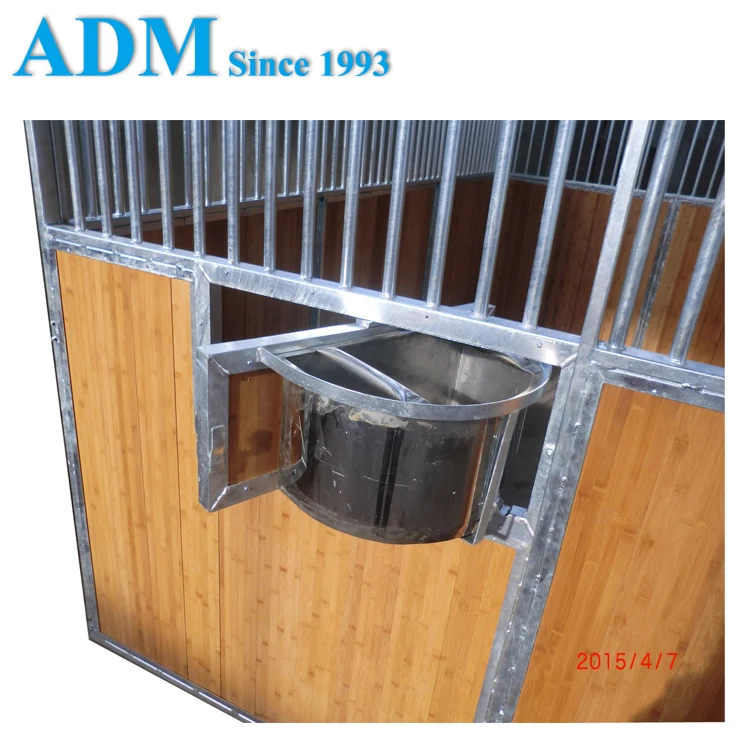 Europe Horse stalls Barn with Wooden Panel