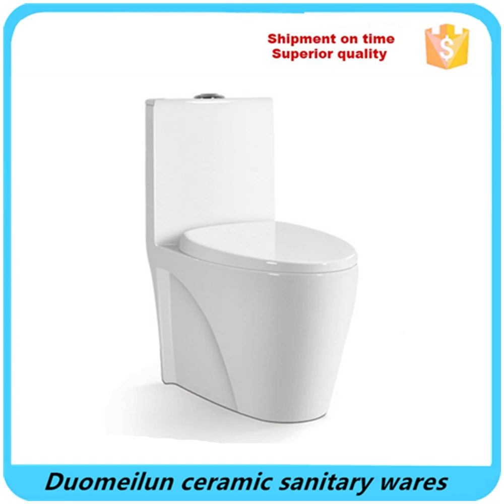 Ceramic One Piece Washdown WC With Slow Down Toilet Seat