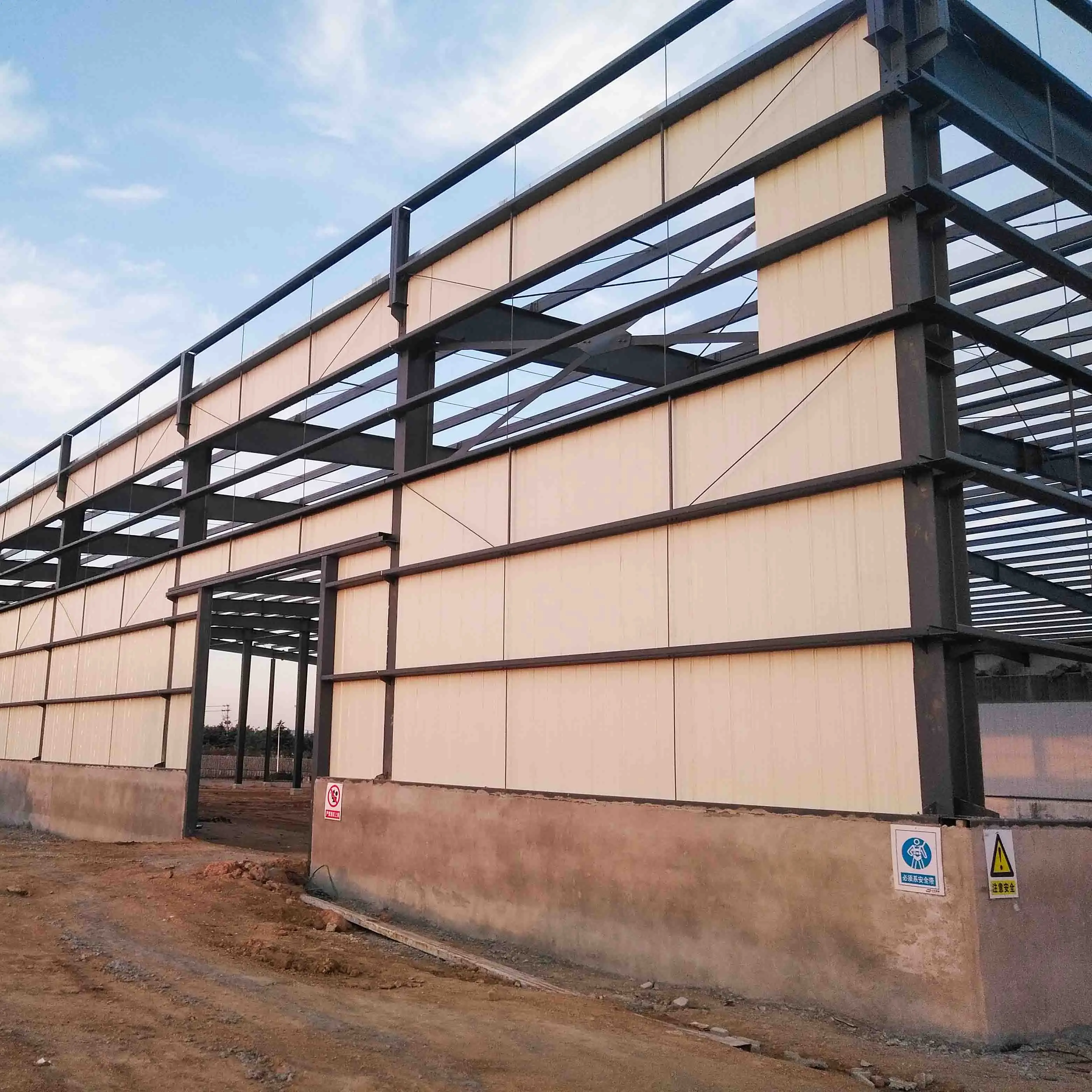 Light Weight Prefabricated Steel Structure Office Hotel Warehouse Workshop Building Pre-Engineered Structural Steel Building