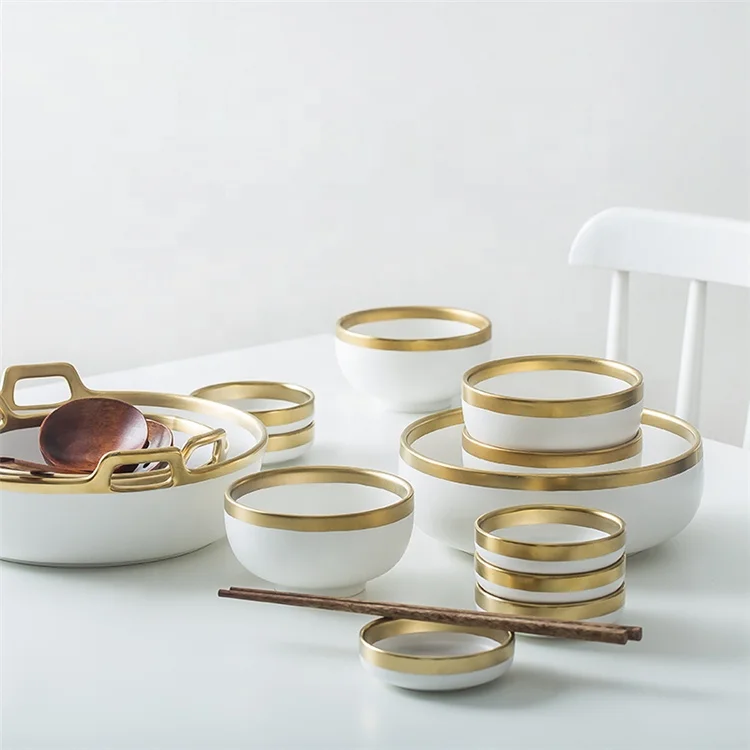 Wedding dinnerware personalized white glaze gold rim porcelain dinner plate for wedding