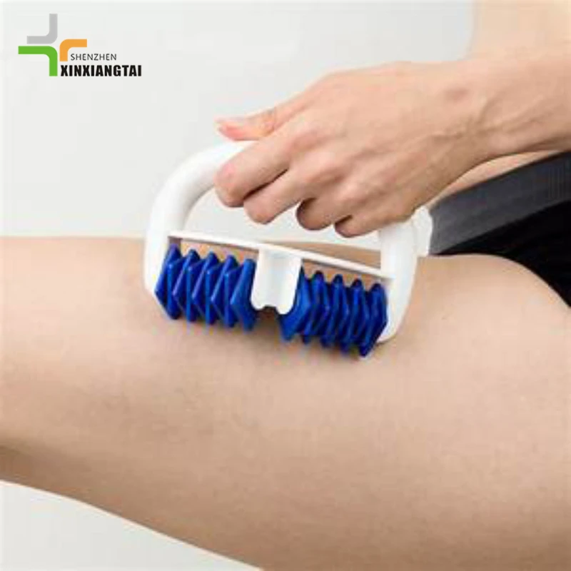 China Factory Wholesale Hair Scalp Massager Shampoo Brush Shower Head Scrubber Cleanser for Hair Growth Ease Dandruff for Women