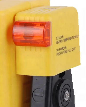 4 in 1 car jump starter with warning light air compressor 12V car starter with type inflator power station