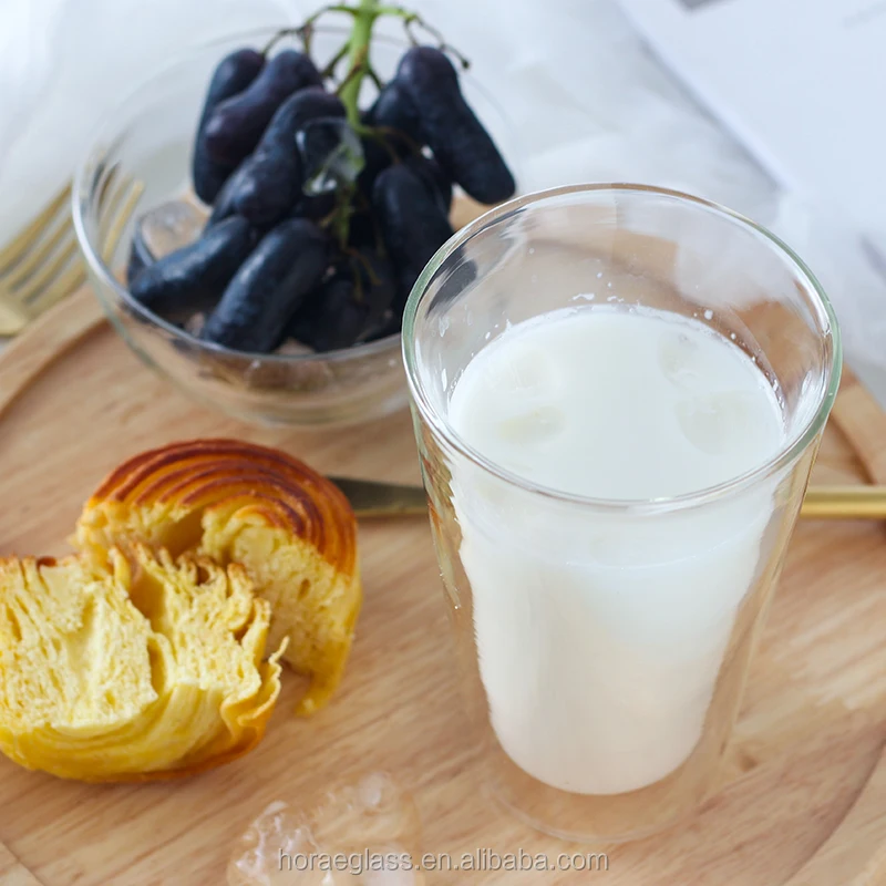 The glass coffee cup coffee cup with a transparent double wall glass heat-resistant