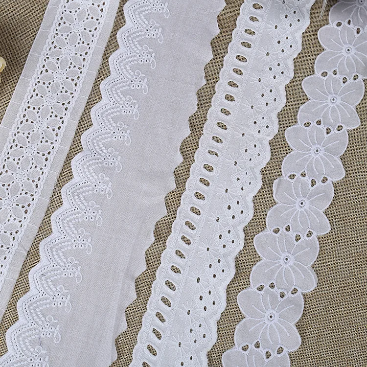 Manufacturer High Quality Wholesale Embroidery Floral  Delicate Polyester Flower Lace Trim For Garment Accessories