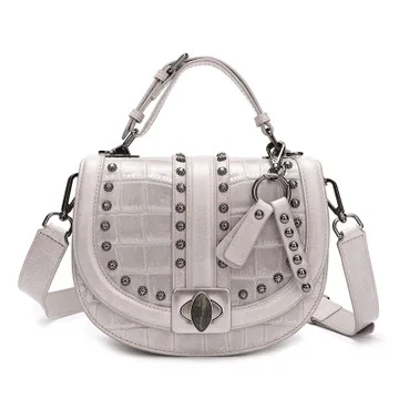 2019 Crocodile Leather Women Bag Top Grain Cow Leather Fashionable Handbag Lady Rivet Shoulder Bags Black