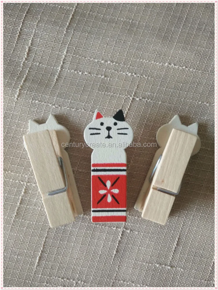Christmas promotion wooden gifts Wood Photo clip Paper clips Santa Claus clothespins supplier