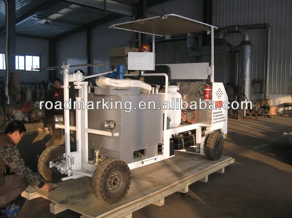 Man driving type automatic thermoplastic road pavement marker