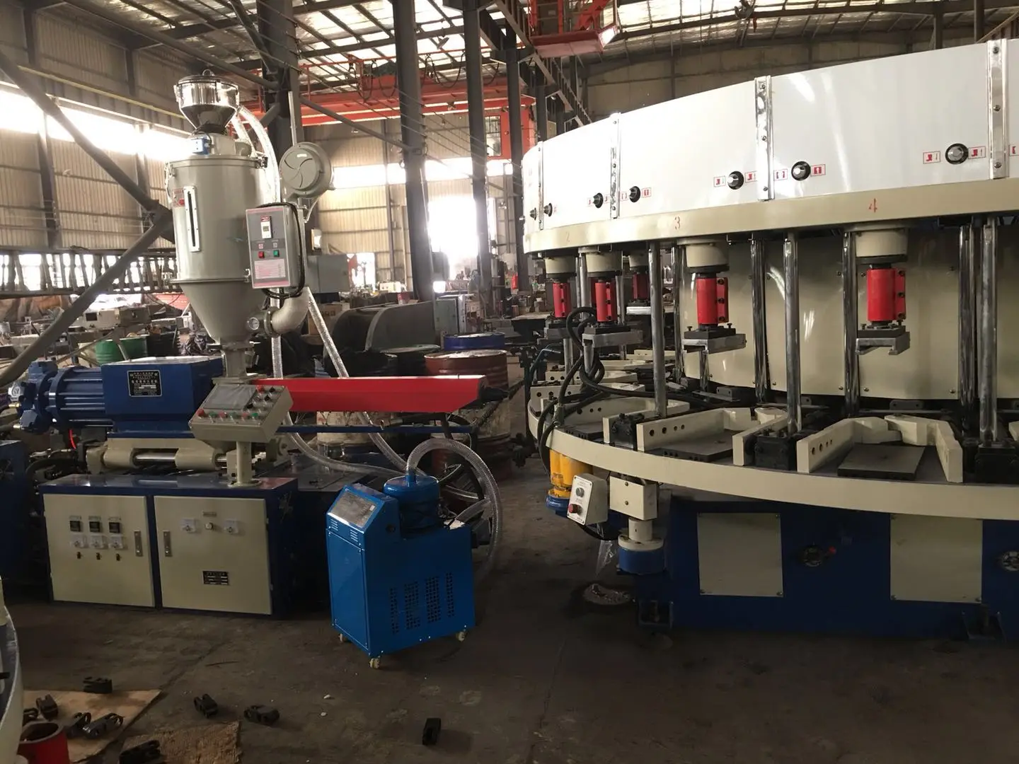 
plastic sport shoe Sole Injection Molding Machine 