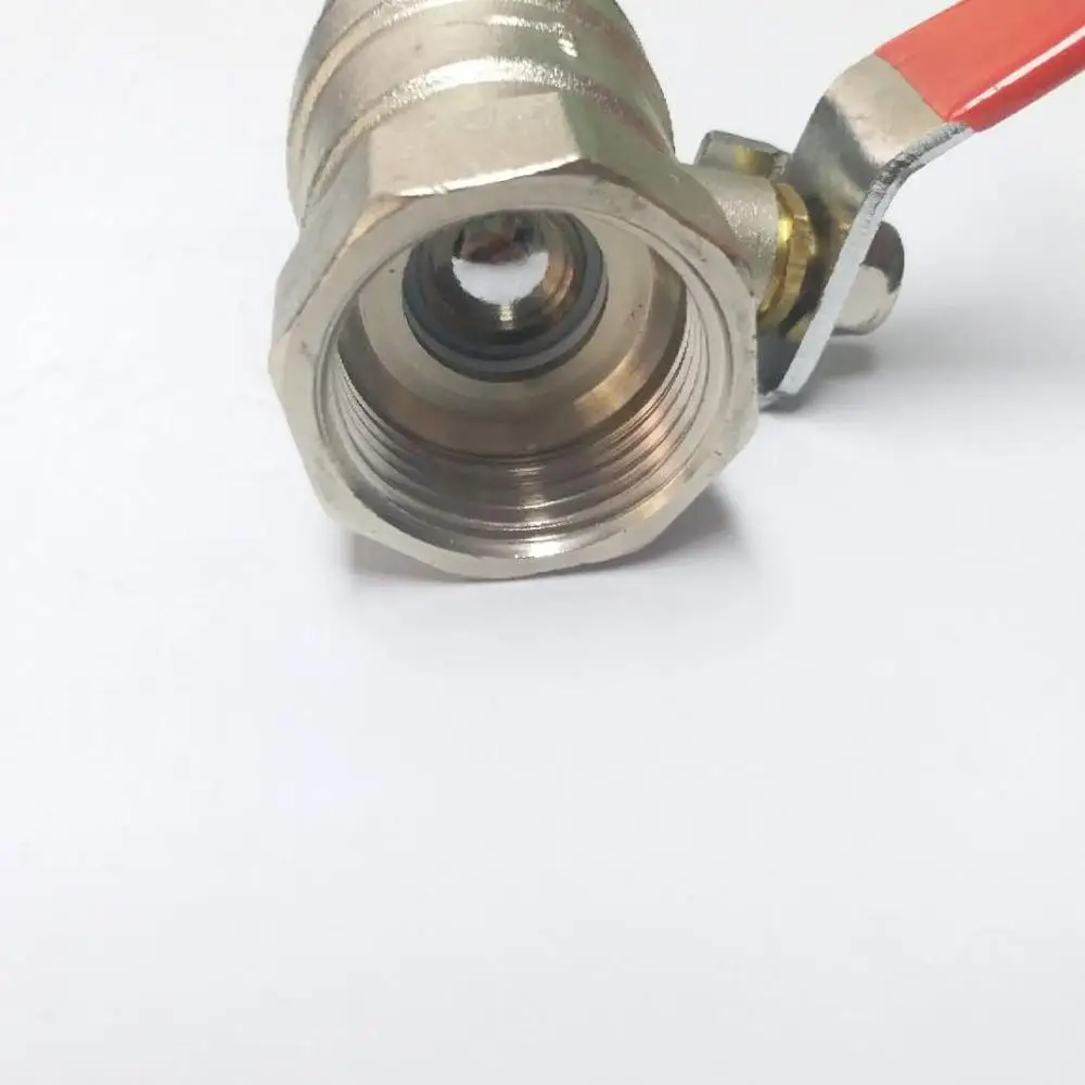 High quality  female thread Brass Ball Valve  for water and gas systems with long handle