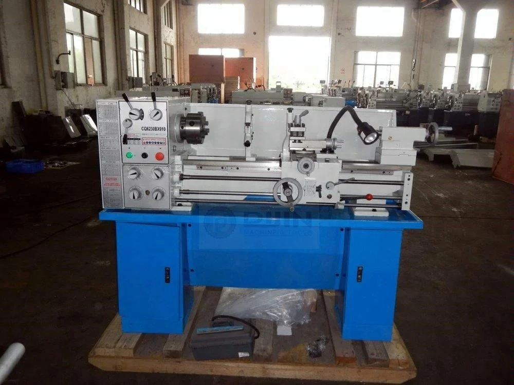 Mini bench metal lathe CQ6230A Conventional Working Metal Bench Engine Lathe Machine made in China