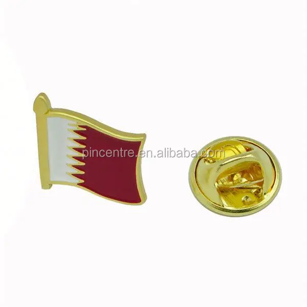 Qatar flag and map magnet metal pin badge with gift box