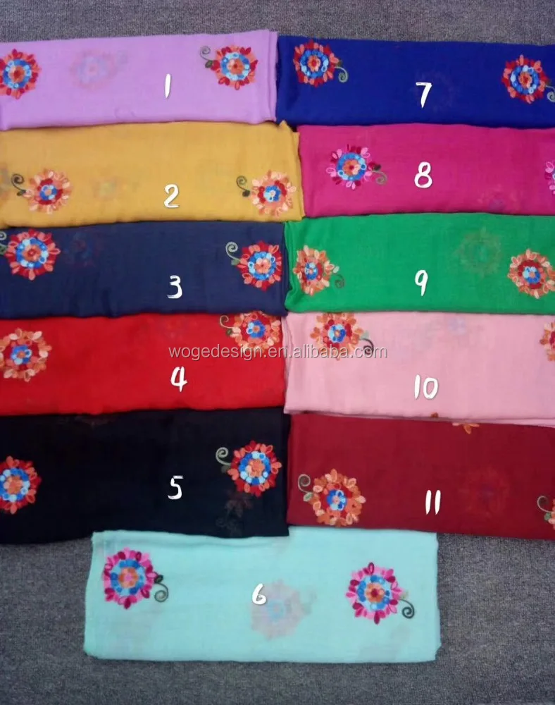Wholesale great weaving pretty arab womans dress clothes headcloth coverchief hijab round flower embroidery new muslim scarf